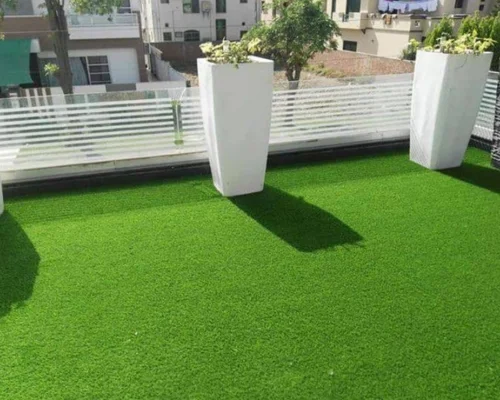 artificial grass carpet roll in Dubai