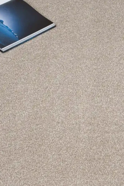 Beige Polaris Luxury Saxony Carpet