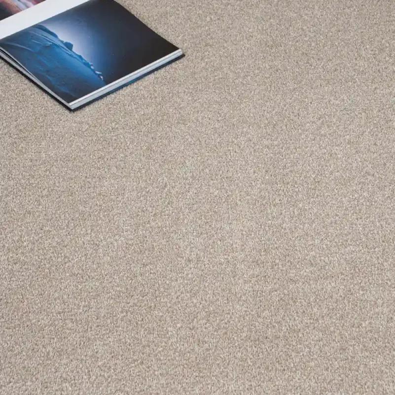 Beige Polaris Luxury Saxony Carpet