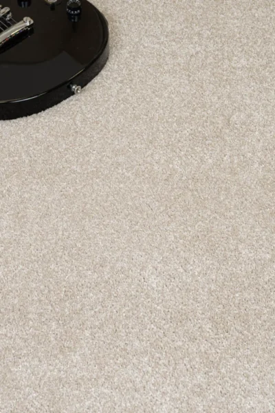 Beige Hestia Saxony Carpet Roll