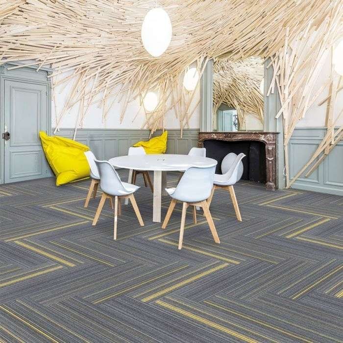 Modern Linear Pattern Carpet Tiles