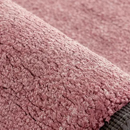 Pink area rug modern style Abu Dhabi