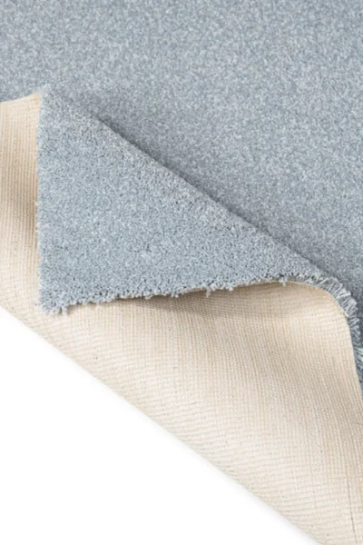 Soft grey Inglewood Saxony carpet tiles