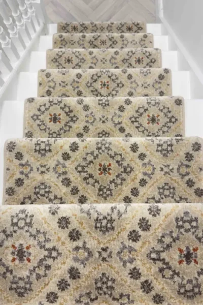 Alabaster Latte Stair Runner image 2