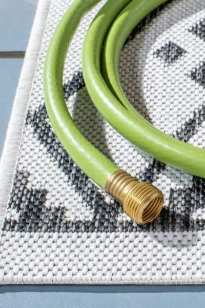 Courtyard Patio Rug img 2