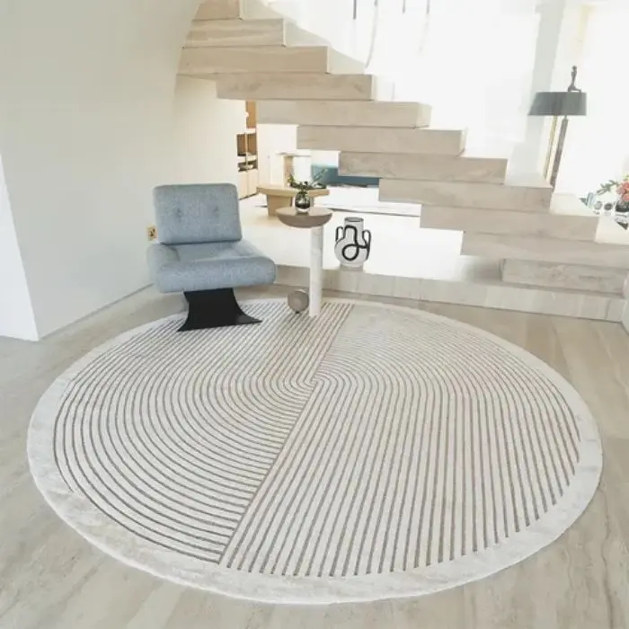 Curves Straight Round Carpet
