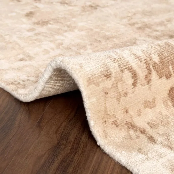 Farrah Hand Woven Rug img 1