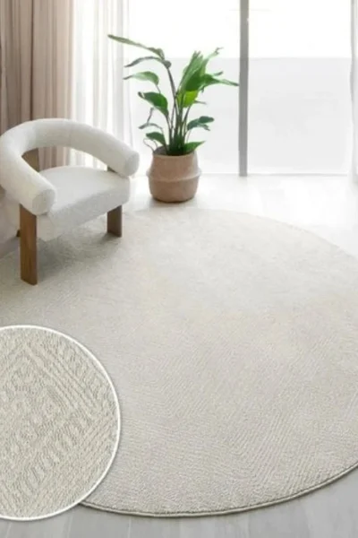 Fuzzy Diamond Round Carpet