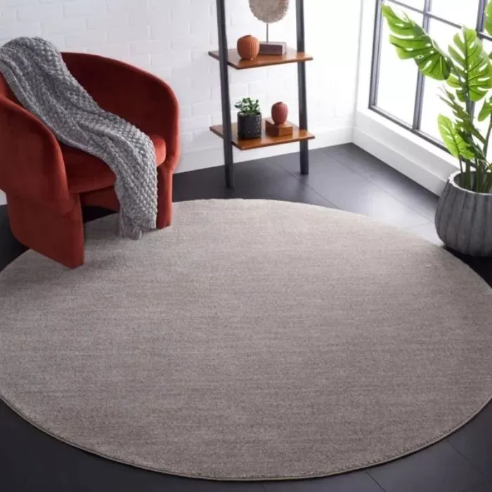 Lasa Loomed Round Rug