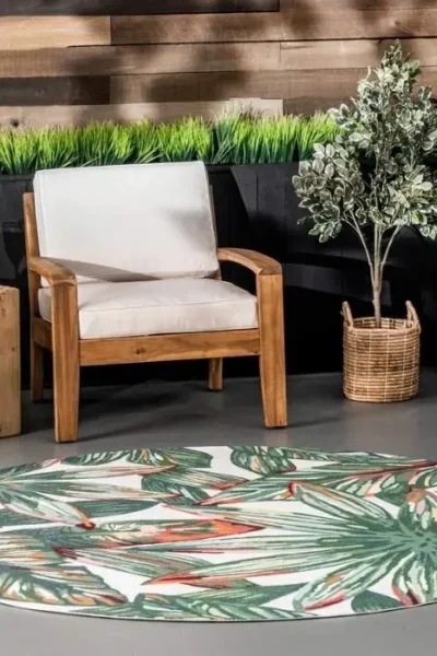 Majestic Floral Outdoor Rug img 1