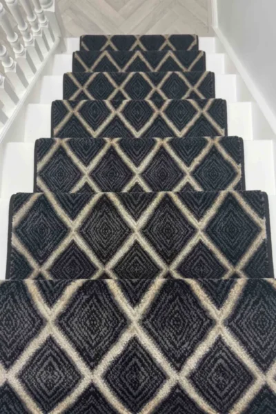 Milan Castle Ebony Stair Runner image 3
