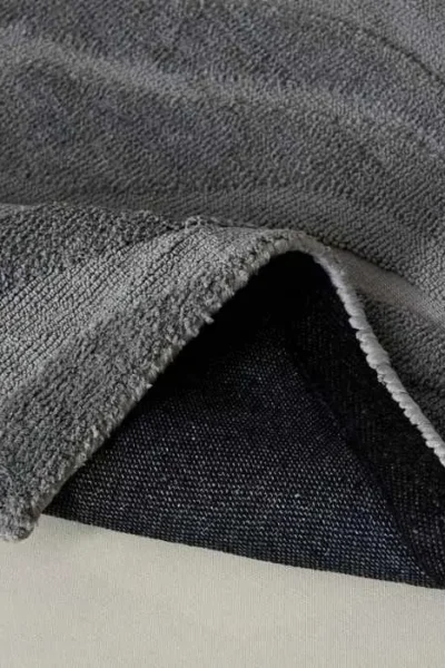 _Milton Waves Microfiber Rug img 1