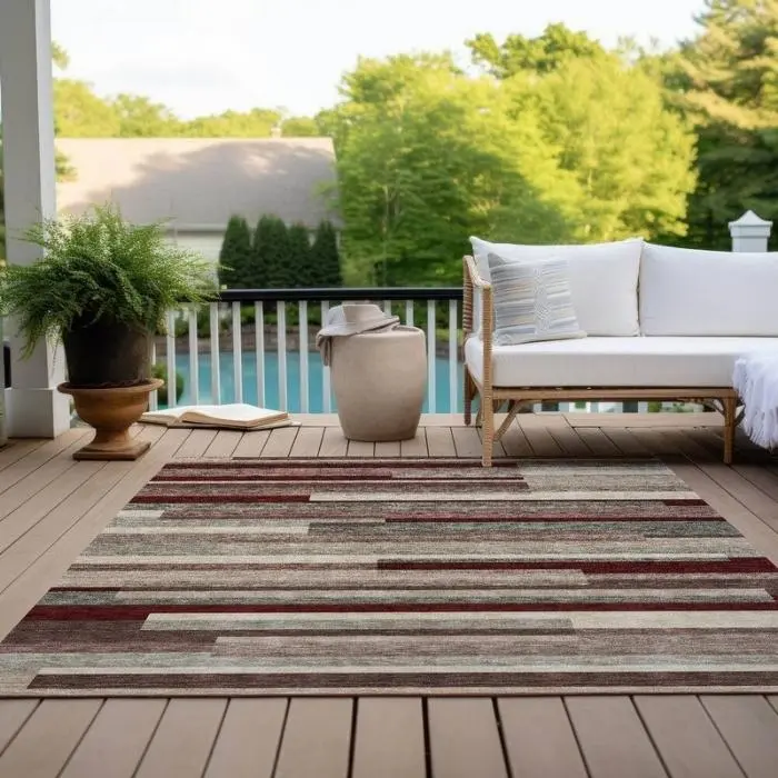 Modern Stripes Outdoor Rug img 1