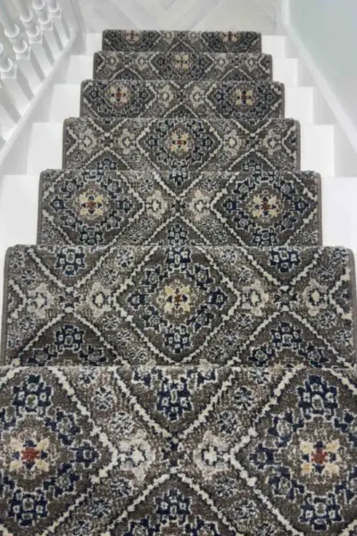 Montville Latte Sand Stair Runner image 3