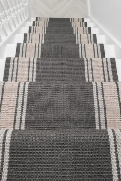 Morocco Rose Hint Water Stair Runner image 3