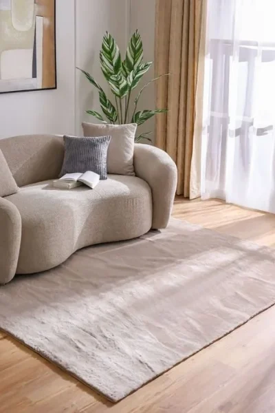 Sable Soft Fur Solid Rug img 3