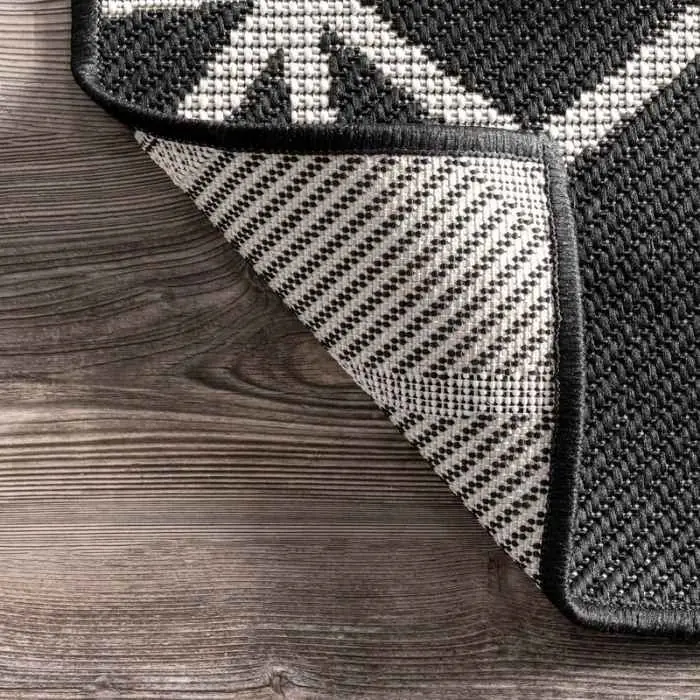 Saunders Geometric Rug img 2