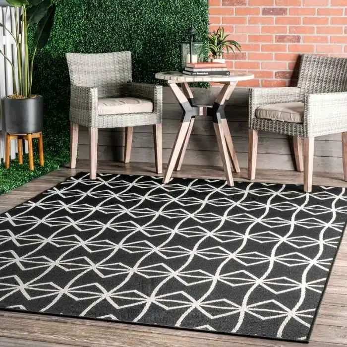Saunders Geometric Rug
