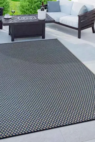 Solid Reversible Outdoor Rug