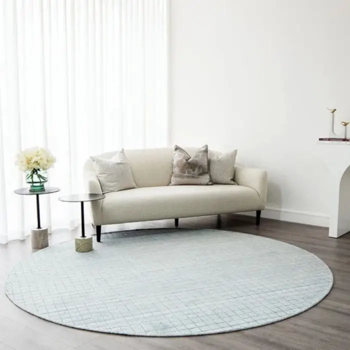 Textured Grid Patterned Carpet