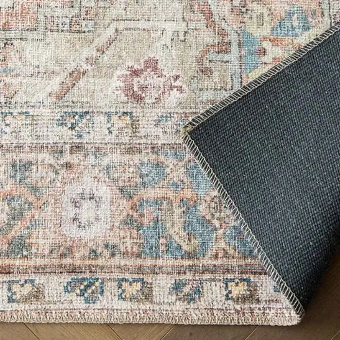 Traditional Medallion Red Rug