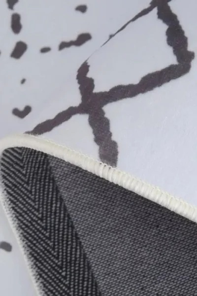 Wells Clane Flannel Rug img 1