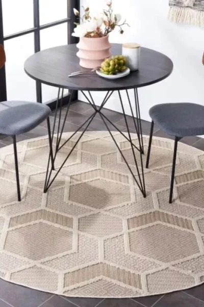 Global Loomed Indoor Rug