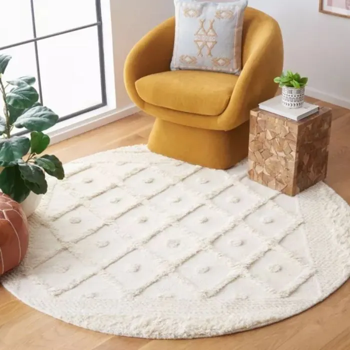 Kenya Knotted Round Rug
