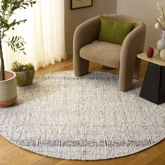 Manhattan Woven Round Rug