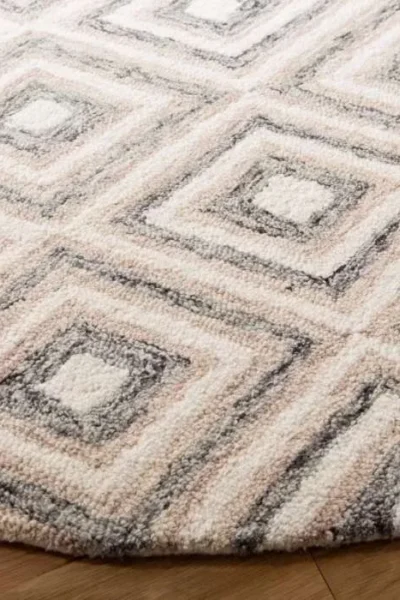 Micro Tufted Indoor Rug img 1