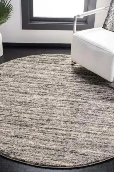 Retro Loomed Round Rug