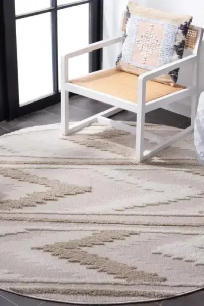 Trends Loomed Round Rug