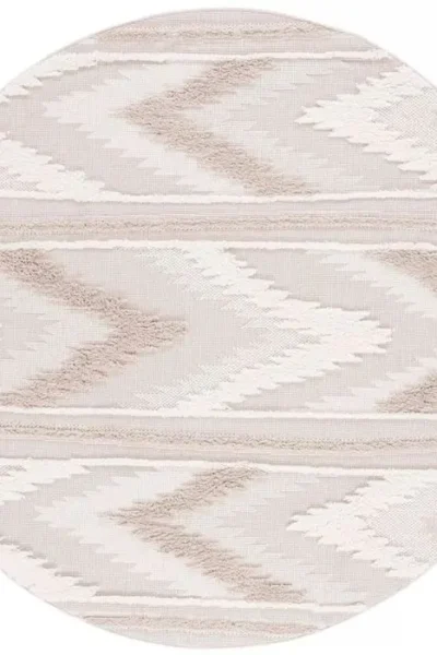 Trends Loomed Round Rug img 2